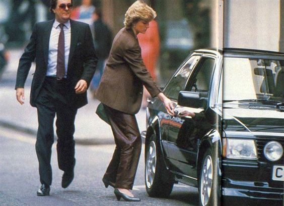 7640b585f412ae085464b4b153c01069